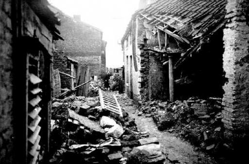 Maisons en ruines rue Gramme